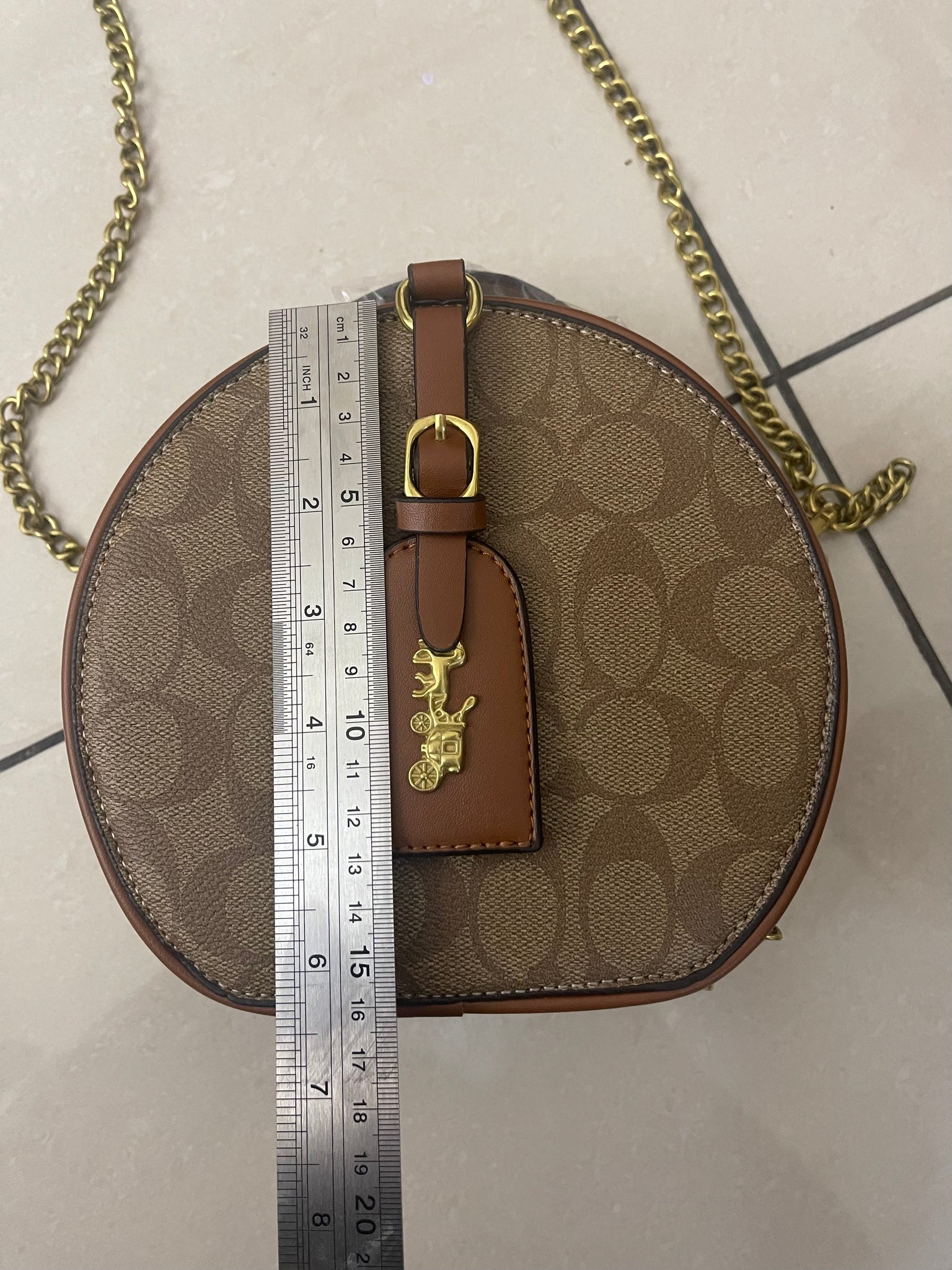 Coach round sling discount bag